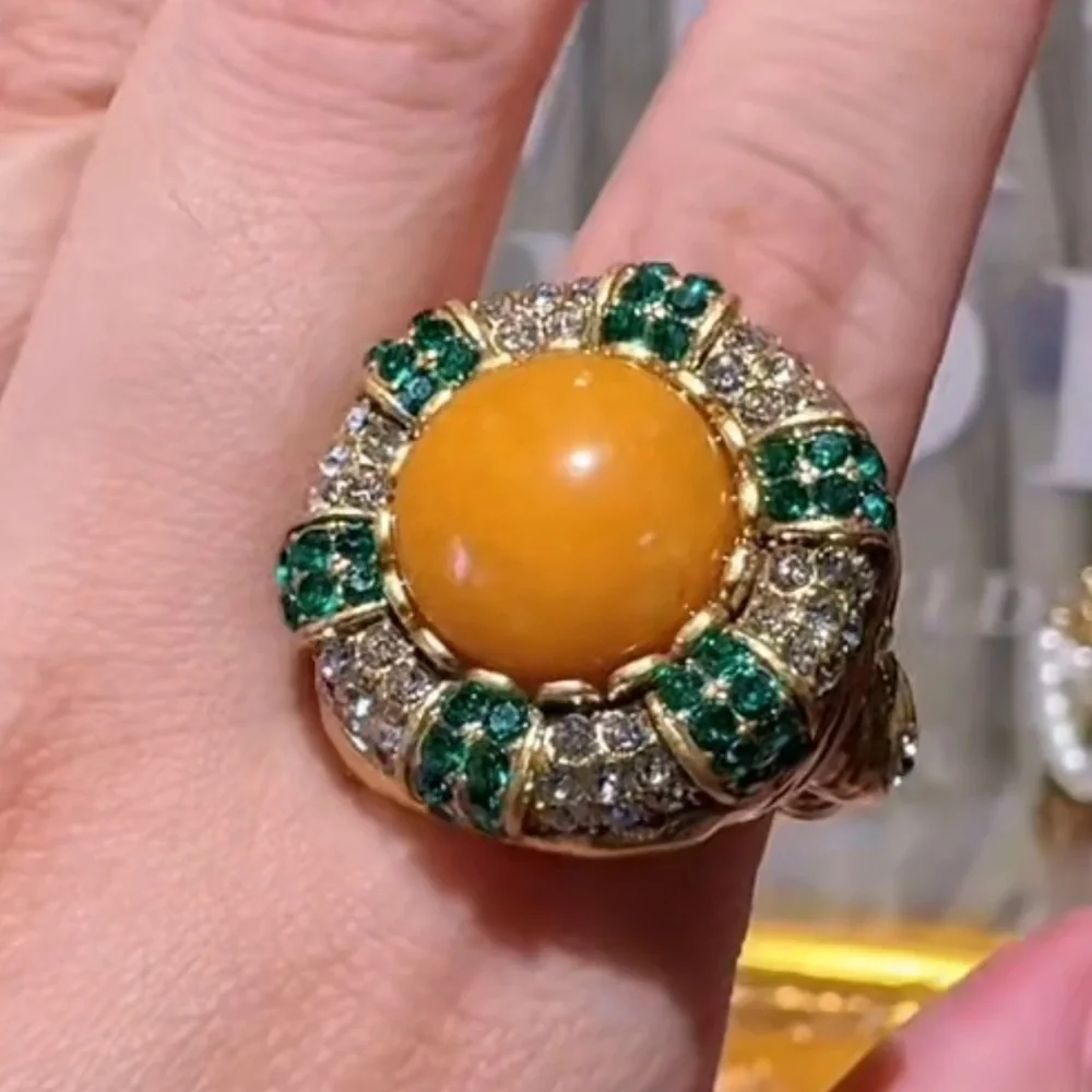 Anthropolgie Cabochon Ring Bold Amber Center Emerald & Diamond Timeless Elegance